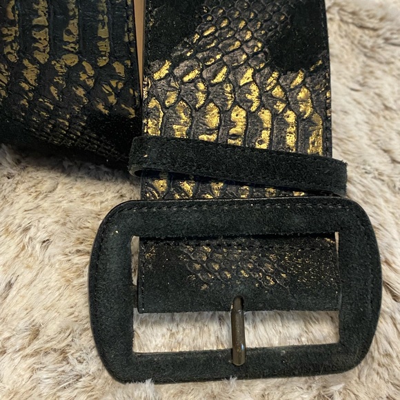 NICOLE MILLER COLLECTION leather belt - Picture 2 of 4